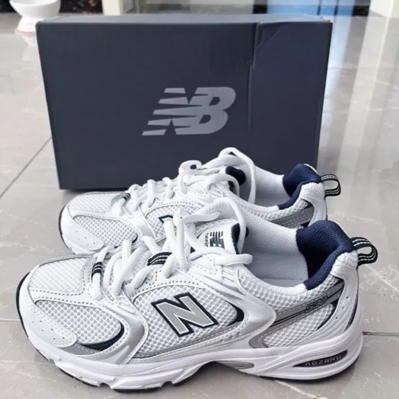Tenis NEW BALANCE 530