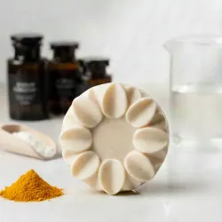 Jabón  GLIC aclarante arroz y cúrcuma 85g