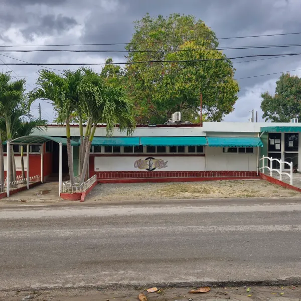 Donde encontrarás todo lo que buscas:
Bar-Ranchon-Restaurante-Cafeteria-Hospedaje-Tienda
"Un destino, mil experiencias"