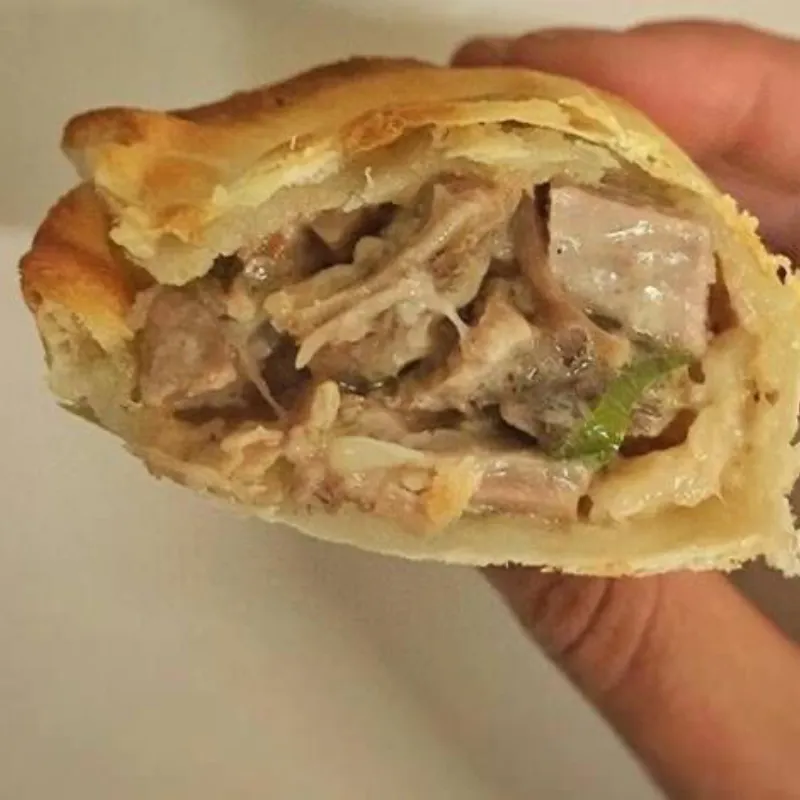 Empanada de Jamón Pierna 