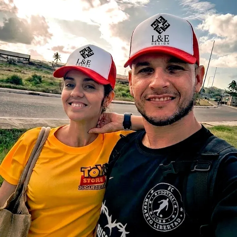 Gorra roja de maya