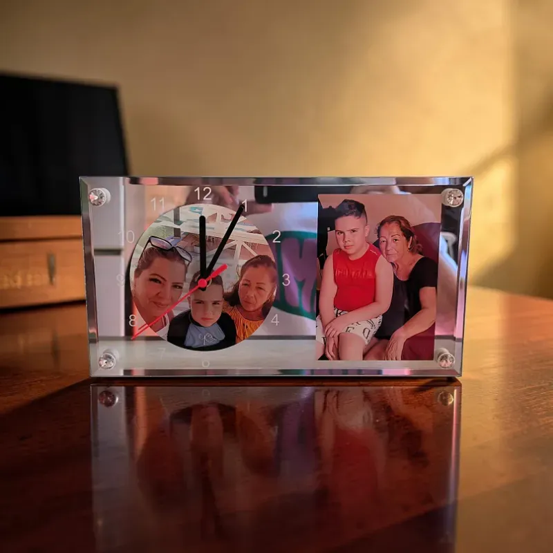 Reloj de cristal rectangular