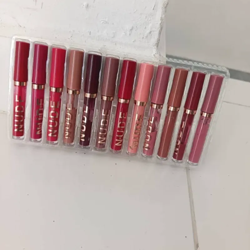 LipGlosess