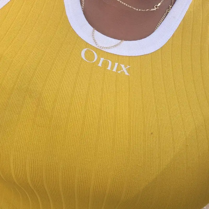 Camiseta May