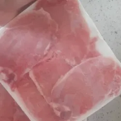 Charola de bistec de cerdo