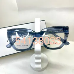 Modelo Kritish Cielo