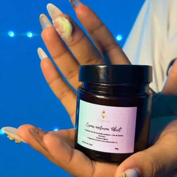 💚 @organik_habana | Cosmética Natural & Artesanal

Tu ritual de belleza, puro y consciente. Elaboramos a mano cada producto con ingredientes naturales, libres de tóxicos, para potenciar la belleza única de tu piel y cabello.

✨ Descubre el placer de cuidarte con lo que la naturaleza tiene de mejor.