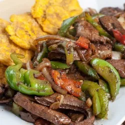 Hígado de cerdo a la italiana 