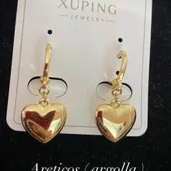 Aretes corazón colgante 