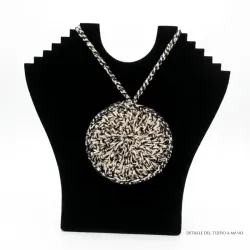 Collar "Grises"
