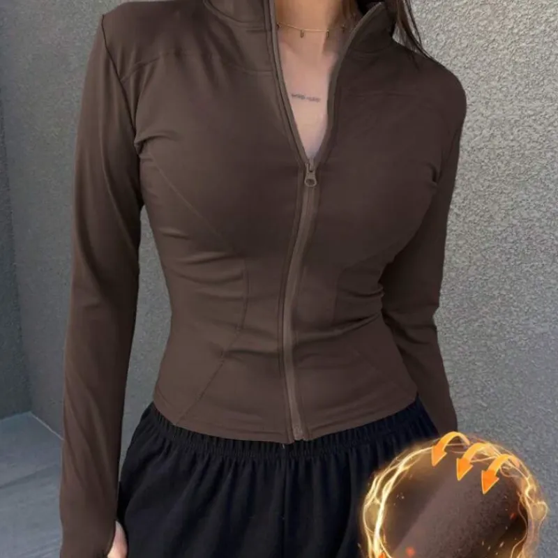 Chaqueta deportiva con cremallera