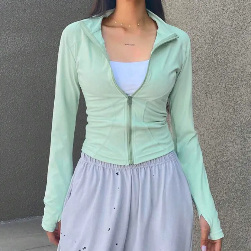 Chaqueta deportiva con cremallera