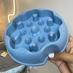 Plato pequeño de alimentación lenta