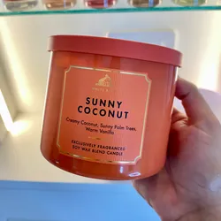 Sunny coconut Vela aromática de 3 mechas