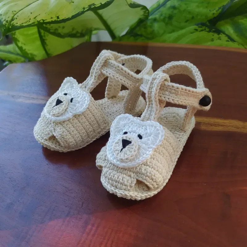 Sandalias de osito 🐻.Modelo II 