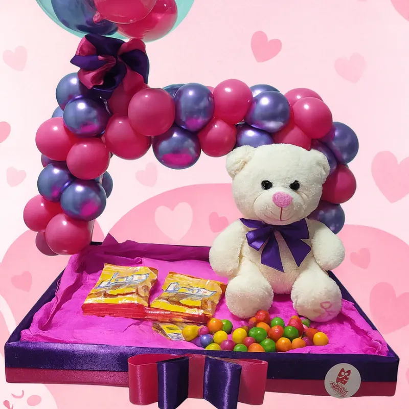 Cajita personalizada 💜💗(peluche varia)