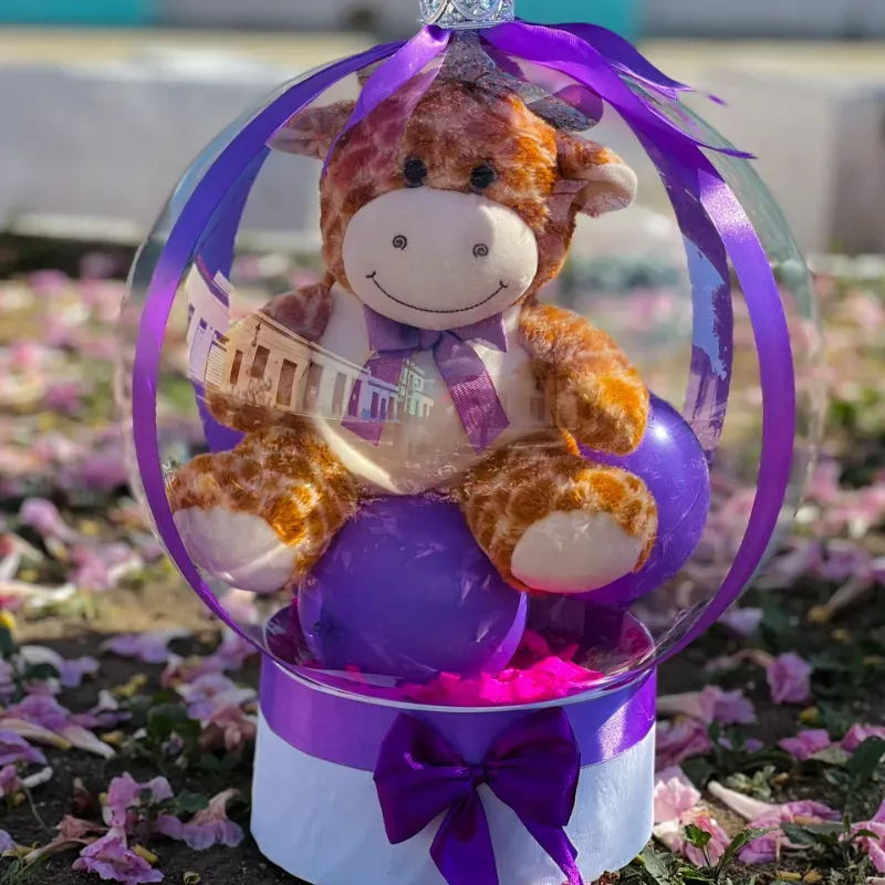 Cesta regalo con peluche
