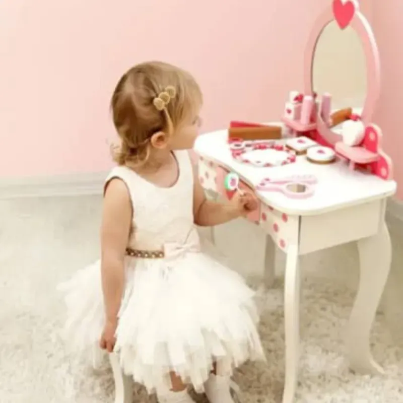 Juego de comoda y silla para niña(con 15 accesorios para jugar de maquillaje)