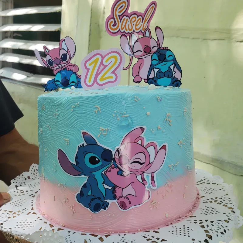 Pastel gigante temática STITCH