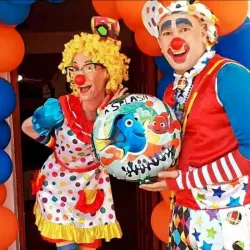 Payasos Tin Tin y Chupetin y 2 mascotas