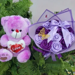 Peluche y ramo de rosas eternas🥰