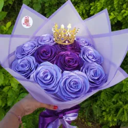Ramo de rosas eternas tonos morados💜💜💜
