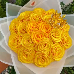 Ramo grande de rosas eternas amarillas💛💛💛