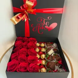 Super caja de rosas eternas y bombones 😍