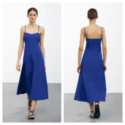 Vestido Zara azul midi 