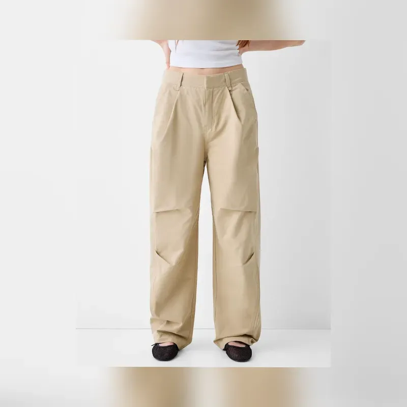 Pantalón Bershka ancho pliegues