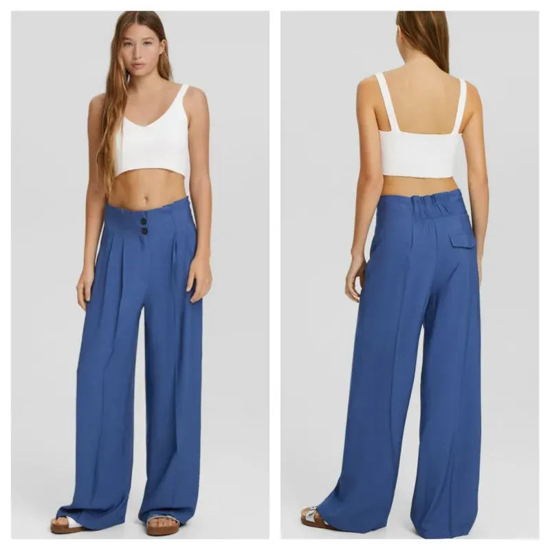 Pantalón Bershka azul 