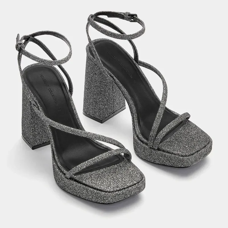 Sandalias Pullandbear plata