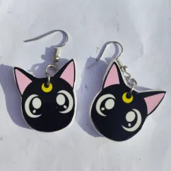 🐈‍⬛ Aretes Luna (Sailor Moon)