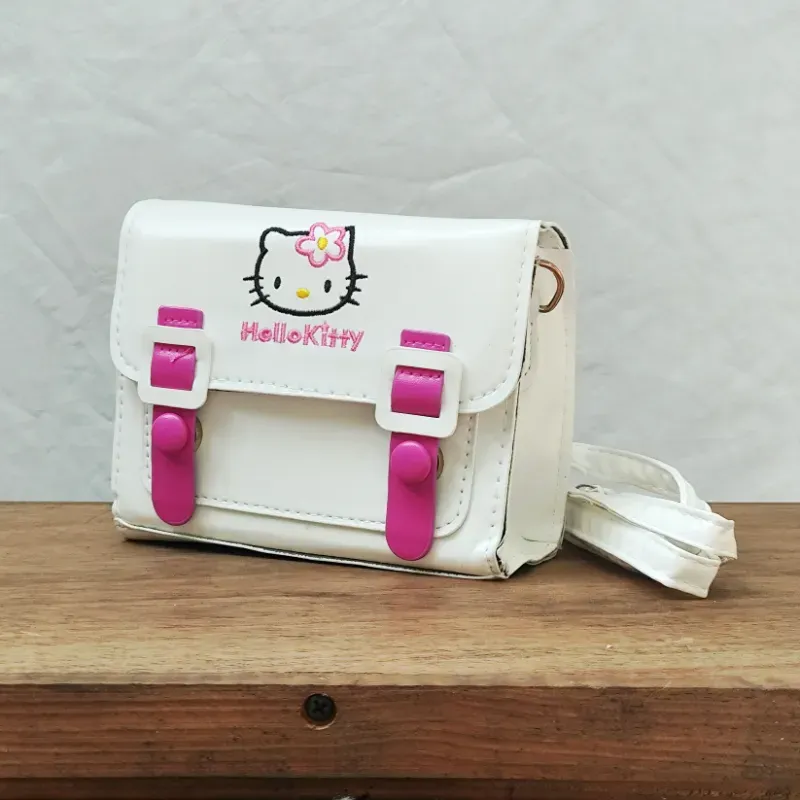 🐱 Cartera Hello Kitty (Sanrio)