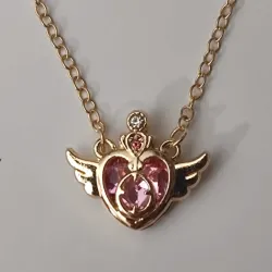 🪽 Collar Corazón Alado (Sailor Moon)