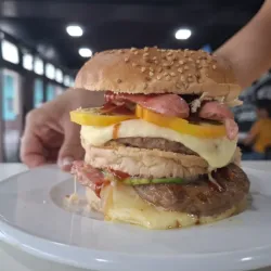 Hamburguesa Plus Doble A