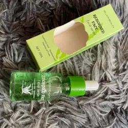Serums de Ácido hialurónico, Vitamina de aloe vera y Niacinamide
