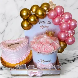 Bandeja con rosas y cake 