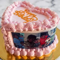 Cake de corazon con fotos