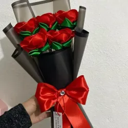 Mini ramo de 5 rosas eternas 
