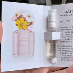 Daisy Marc Jacobs 