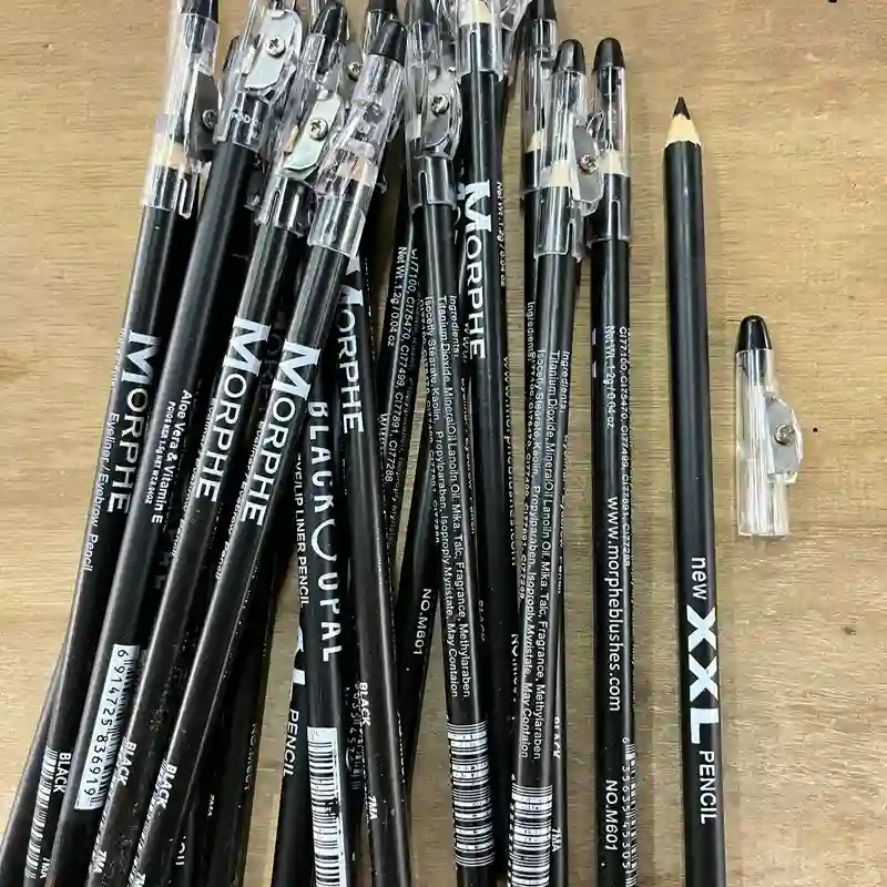 Lápiz para cejas 