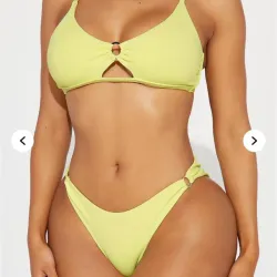 Bikini verde limón 