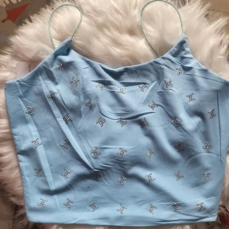 Blusa corta 