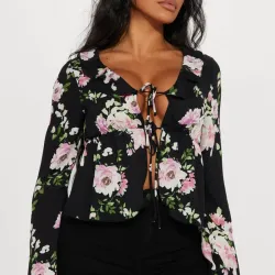 Blusa floreada