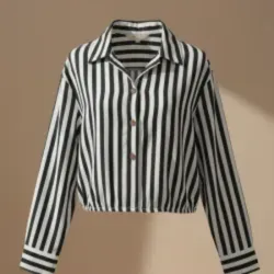 Camisa de rayas 🖤🤍