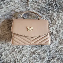 Cartera beige 