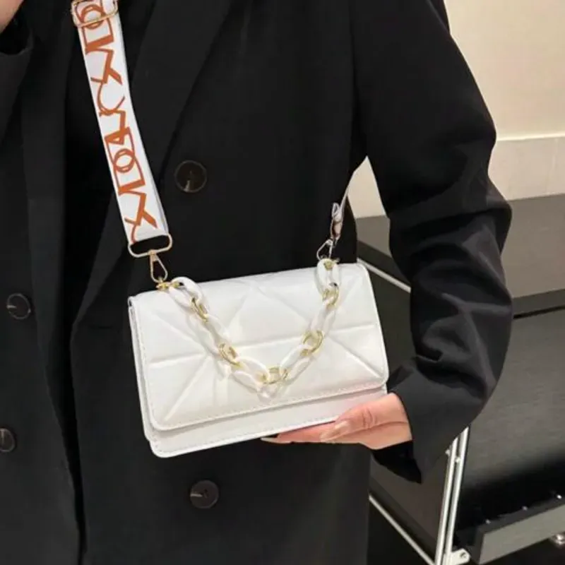 Cartera blanca 