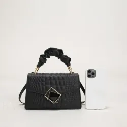 Cartera negra