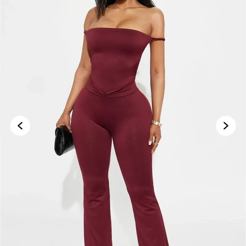 Mono fashion nova 